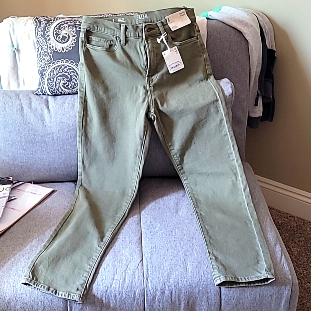 Ana jeans